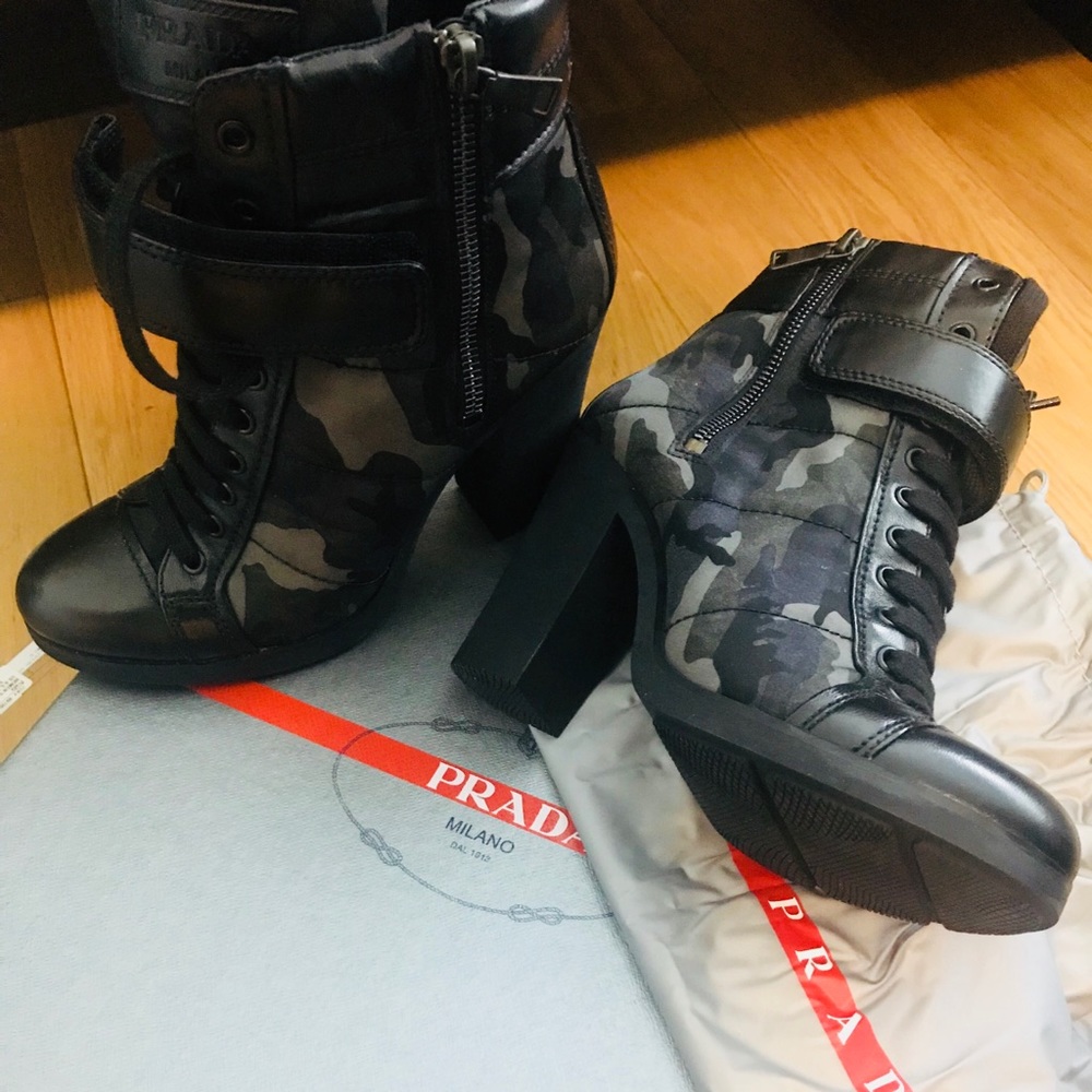 PRADA’s Women Black Camo Boots